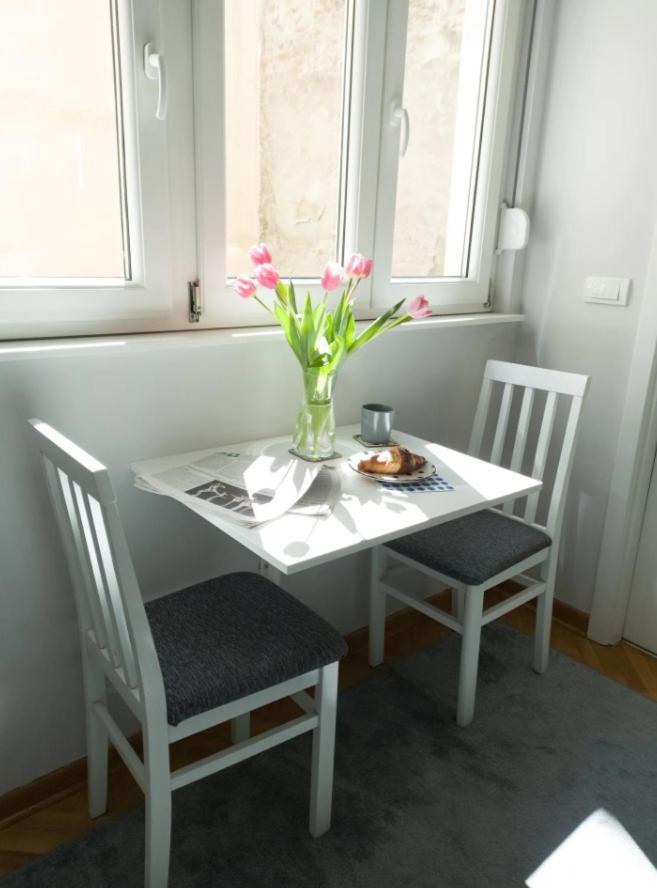 Stylish Studio In Central Location Belgrad Exterior foto